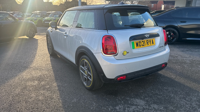 MINI Hatchback 135kW Cooper S Level 3 33kWh 3dr Auto Electric Hatchback